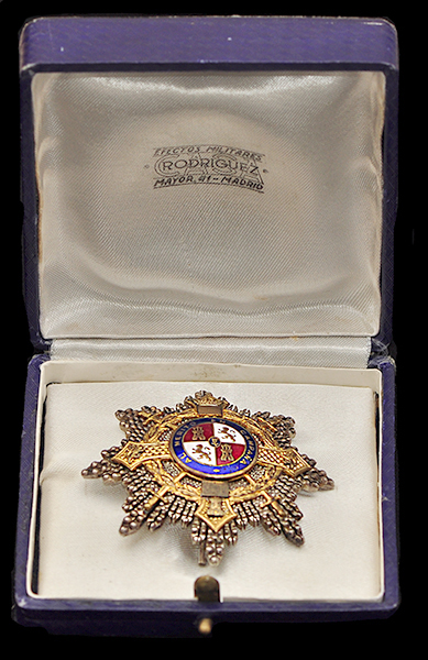 Cased Spanish War Cross